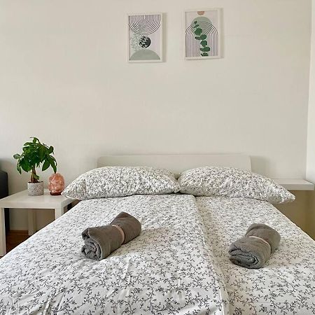 55M2 Stylish Apartment With Netflix - 15 Min To Center فيينا المظهر الخارجي الصورة